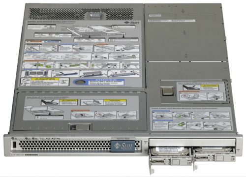Sun Fire V215 Server /2 x 1.59GHz, 4GB, no drives , DVD, Rail